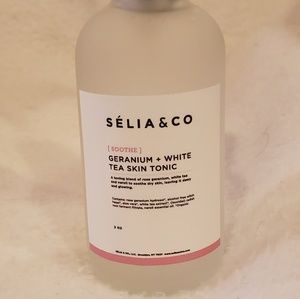 Selia & Co. Skin tonic
